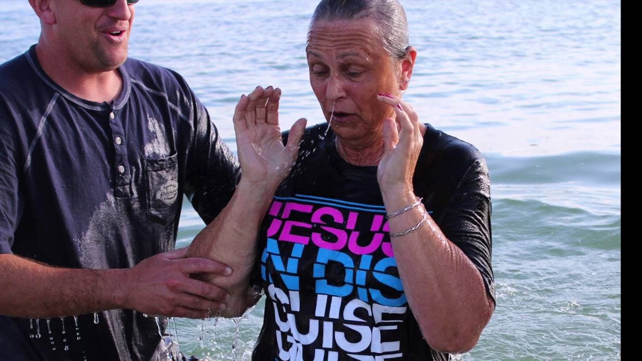 April 2016 Baptism Service on the Beach!